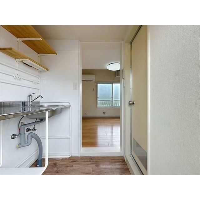 玄関から見た様子