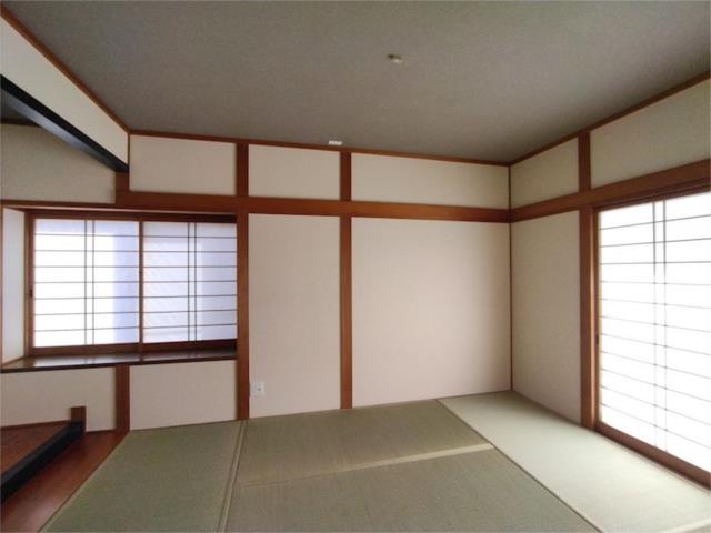 物件画像 北九州市小倉南区 舞ケ丘２丁目 (石田駅) 2階建 5LDK