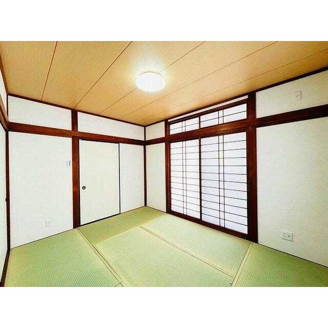 「和室」１階６帖和室の様子です。