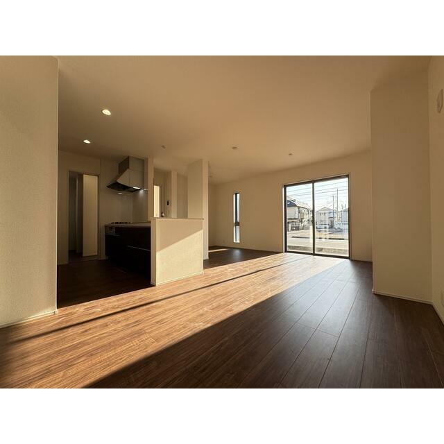 リラックスできる場所だからリビングは家具＆レイアウトにこだわりたい！（7号棟）