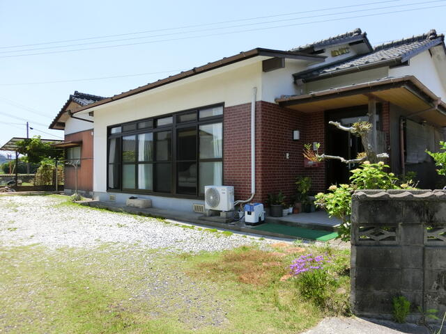 物件画像 行橋市 南泉７丁目 (新田原駅) 1階建 4DK