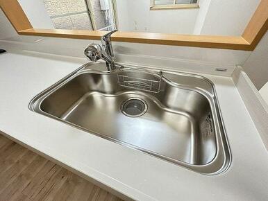 「キッチン」シンクも新品のため、気持ちよくご使用いただけます。