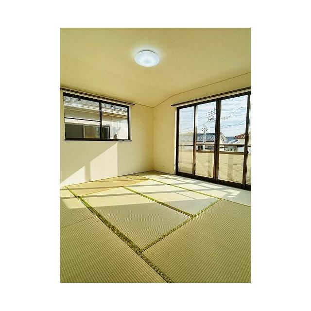 「2階和室」和室8帖別角度です。