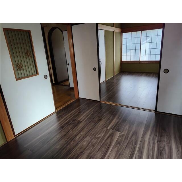 フローリング施工済