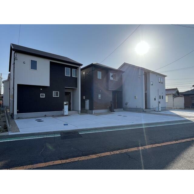 左から３号棟２号棟１号棟