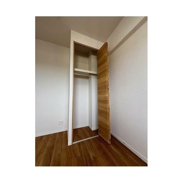 洋室クローゼット