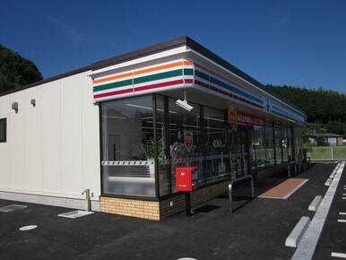セブンイレブン玖珂千束店