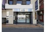 情報提供会社