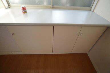 スペース有効活用の収納です♪