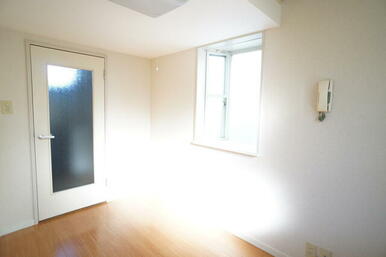 明るい雰囲気で暮らしやすい！優しい質感の室内がオススメ☆