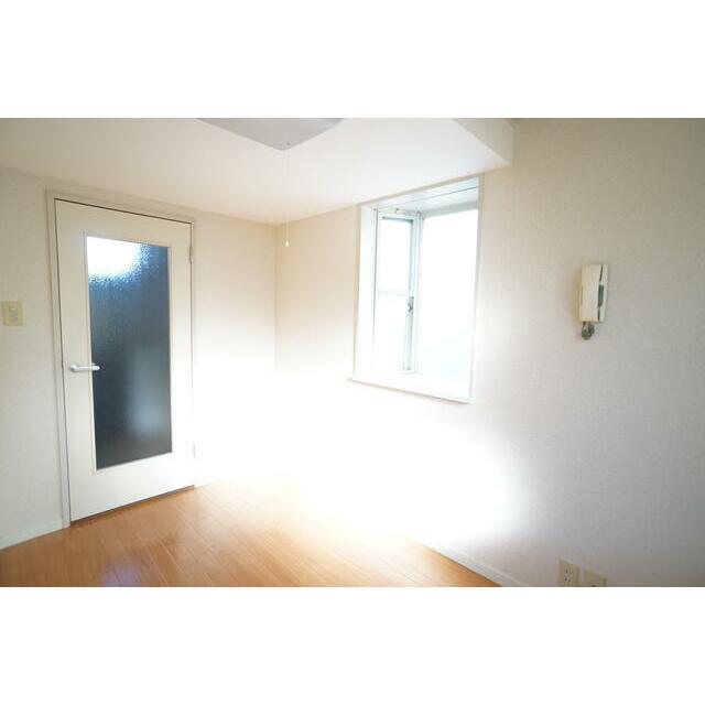 明るい雰囲気で暮らしやすい！優しい質感の室内がオススメ☆