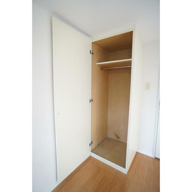 収納はクローゼットタイプなので、整理整頓はかどります☆