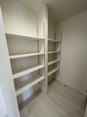 部屋をすっきりさせるのに欠かせない収納。まめに整理整頓したくなる！（3号棟）