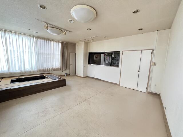 commercial 大通西３丁目