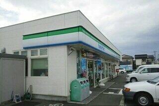 ファミリーマート三島中島店まで500m