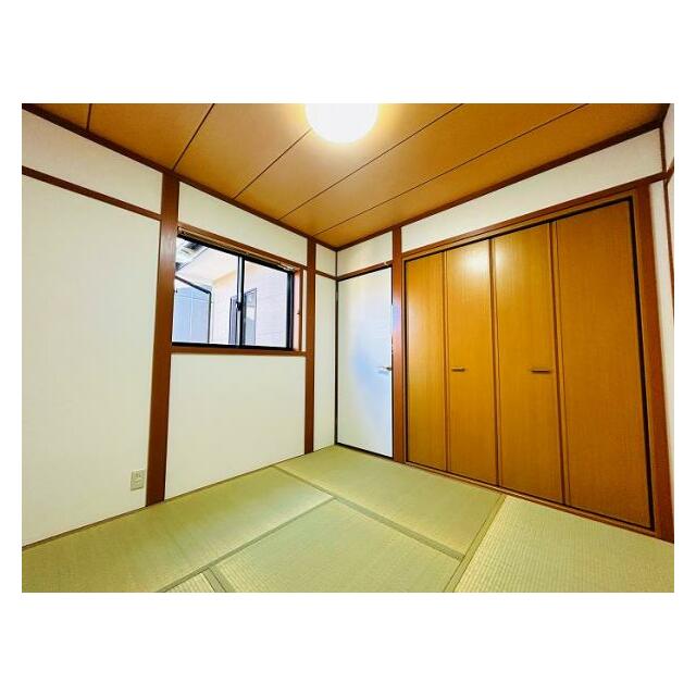 「2階和室」約4.1帖のお部屋です。