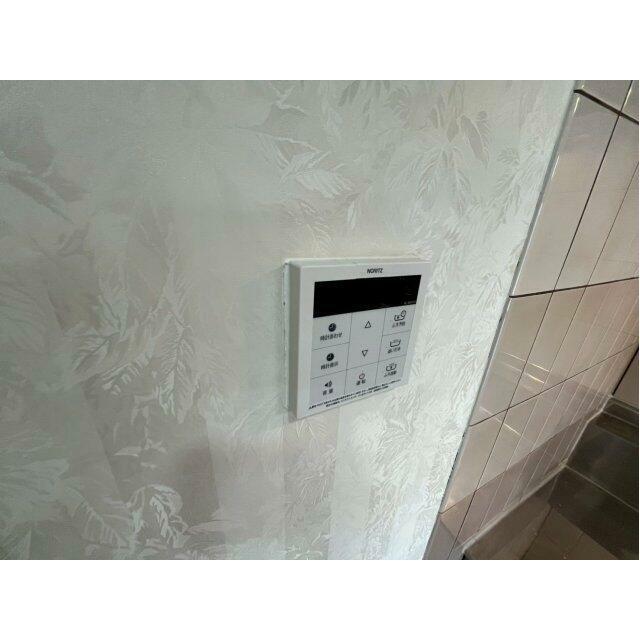 追い炊き機能のリモコン、キッチンにあり