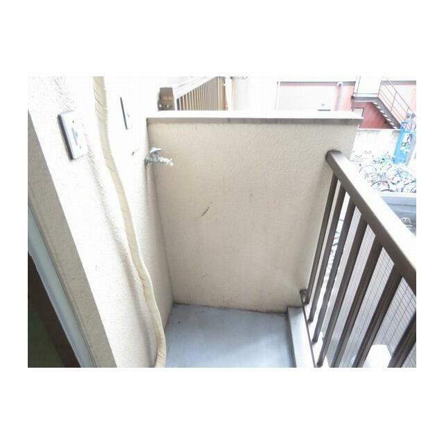 室外洗濯機置場