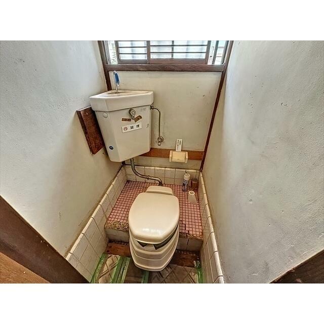 共用部のトイレです