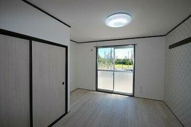 北島ハイツ　※同室タイプの室内写真です。