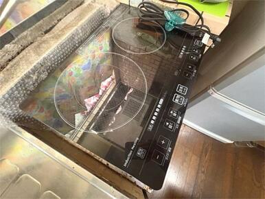 使い勝手の良い２口ＩＨクッキングヒーターで、毎日のお料理もスムーズに。拭き掃除もしやすく、清潔な状態