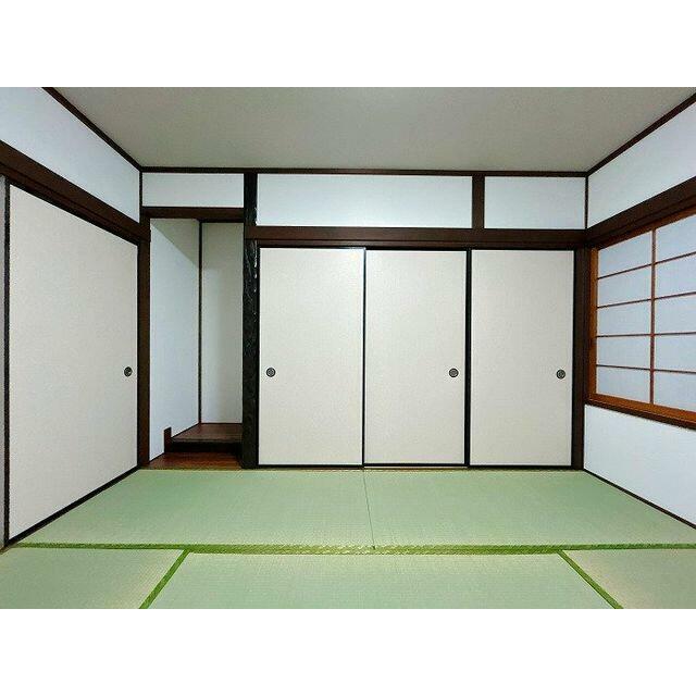 「和室」畳表替え、障子貼替え、襖貼替えを行いました。