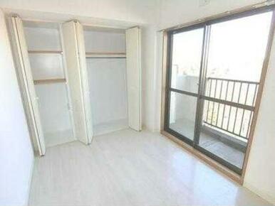 ※別号室参考写真。反転タイプになります。