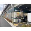 販売店