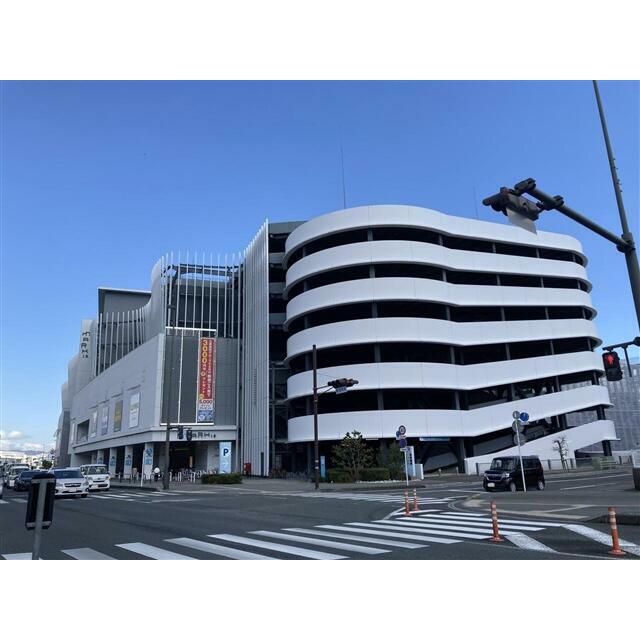 MARK IS 静岡　約1900ｍ　徒歩24分