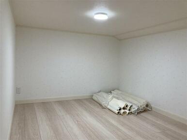 ロフト※普段使わない、季節もの等の収納に活用できす。