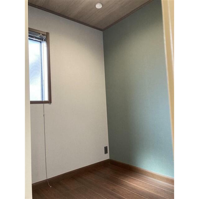 書斎※2.5帖、リモートワークや趣味の部屋として活用。