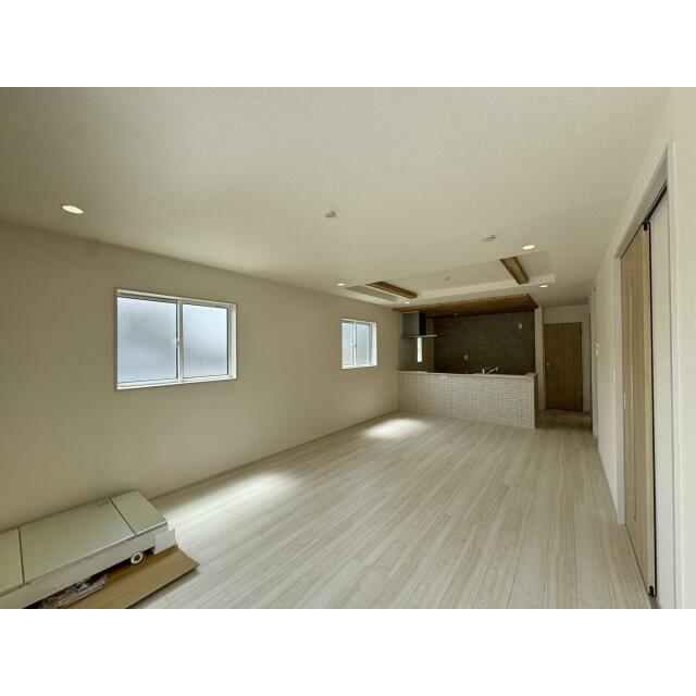 【LDK19.6帖(2)号棟】