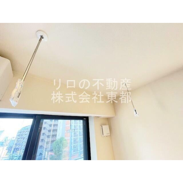 室内物干し用金具付！雨の日や梅雨の時期に役立ちます！