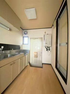 玄関～キッチン