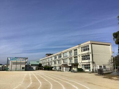 大分市立滝尾小学校