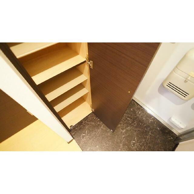 大きな靴箱で玄関もすっきり！