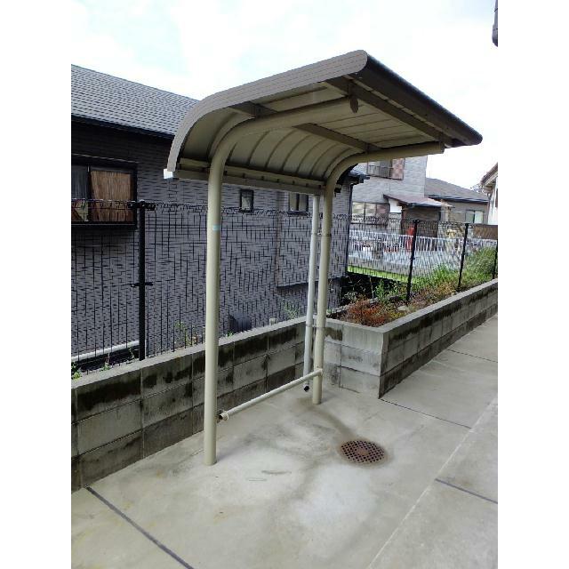 屋根付駐輪場