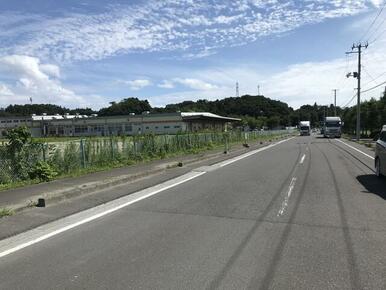 工業団地内港湾道路１６ｍ