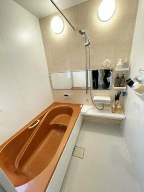 浴室暖房換気乾燥機付き