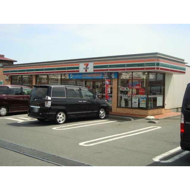 セブンイレブン片宿店（コンビニエンスストアー）まで850ｍ