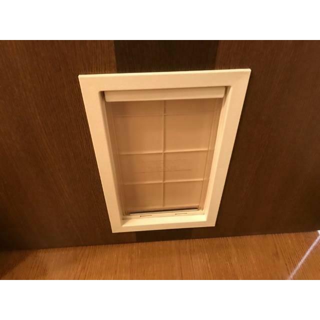 ペット用小窓