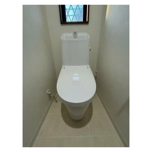 「トイレ」1階トイレ新品です