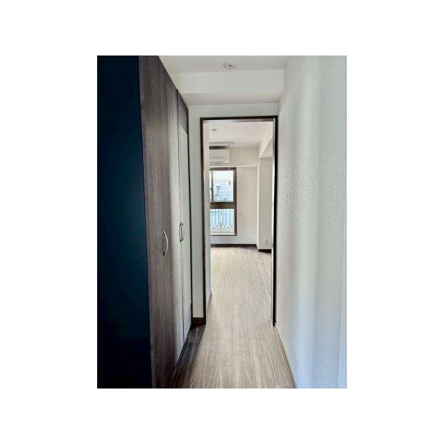 テラス横収納。※同タイプ別部屋