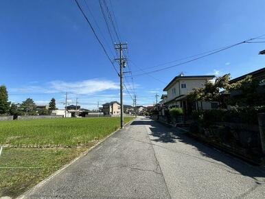 北側道路！フラっと立ち寄れる居酒屋、中華そば屋もご近所♪