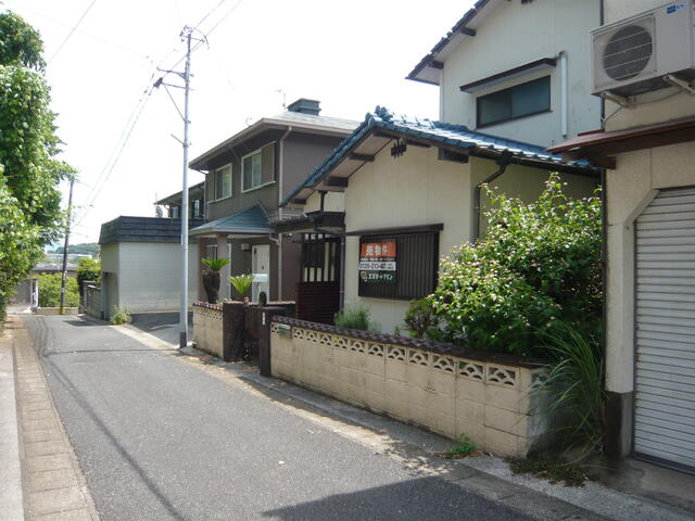 物件画像 中間市 朝霧２丁目 (通谷駅) 2階建 3DK