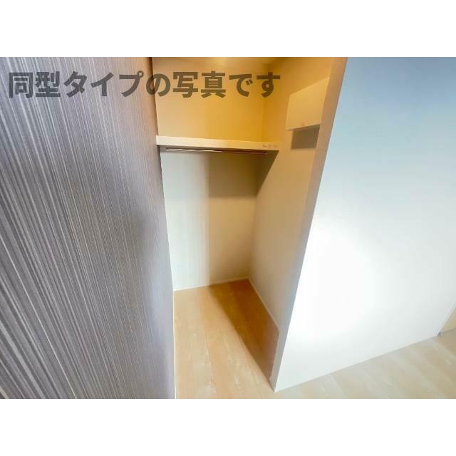 北東洋室収納（イメージ）