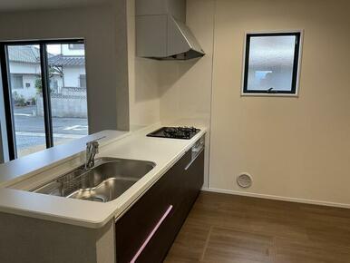 夕食を作りながら翌朝のお弁当の下ごしらえも楽勝（3号棟）