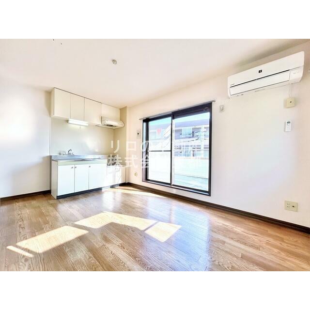 明るく開放感のあるダイニングキッチンです♪