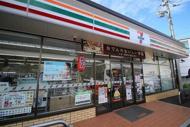 セブン‐イレブン　横浜八反橋店