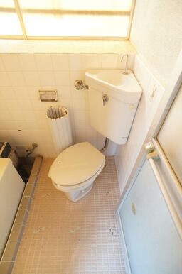 白を基調とした空間で落ち着きます♪